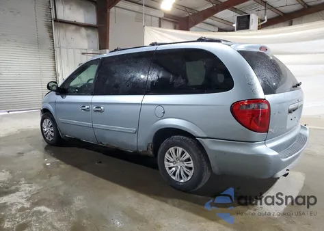 2005 Chrysler Town & Country Lx из США, поврежденный, VIN 2C4GP44R15R355167